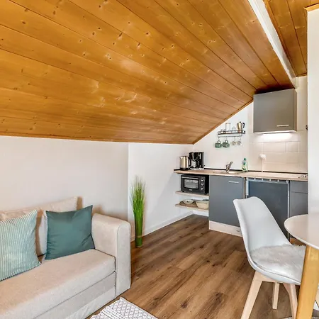 Lägenhet Gaestehaus Kamaria